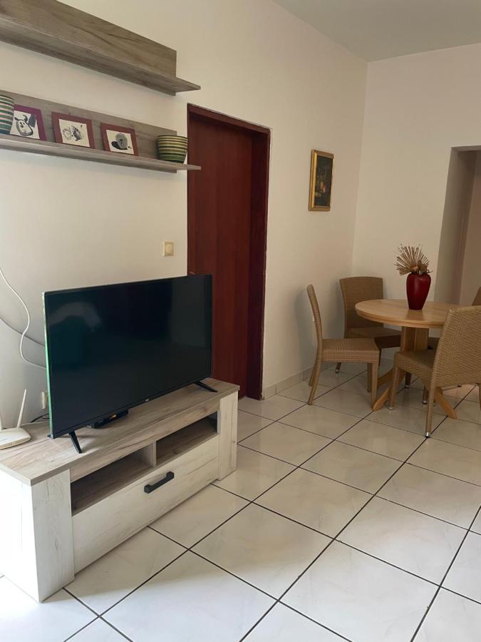 Apartments Mandarina Garden Petrovac ภายนอก รูปภาพ