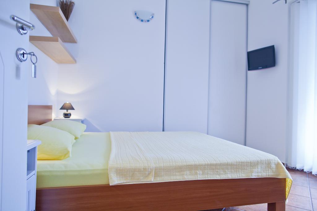 Apartments Mandarina Garden Petrovac ห้อง รูปภาพ